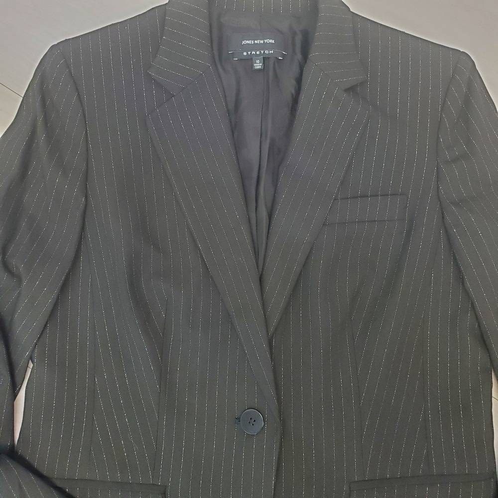 Jones New York Stretch Black Gold Metallic Pinstripe Blazer Size 10 Whimsigoth